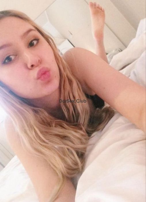 Эрогенные зоны: Как углубить близость и укрепить интимные связи через их стимулирование